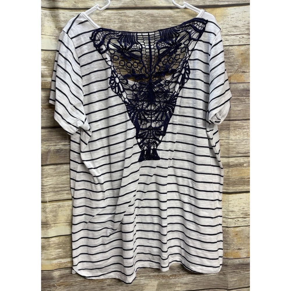 Torrid Blue White Striped Tunic T-Shirt Women's Plus Size 2 2XL Shirt Sleeve